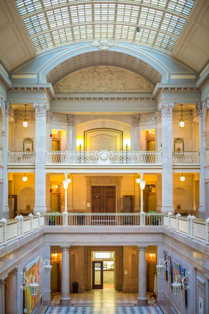 A Classic, Elegant Wedding at Society Room of Hartford in Hartford ...