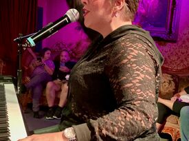 Rebekah Piatt- Pop with Pizazz - Singing Pianist - Orlando, FL - Hero Gallery 3