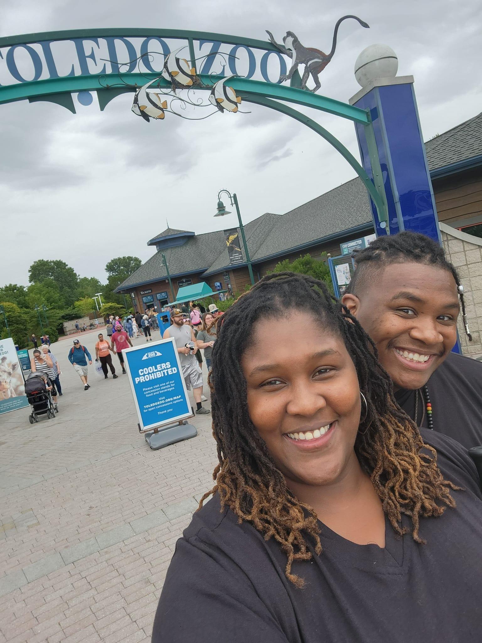 Toledo Zoo for our 1st anniversary