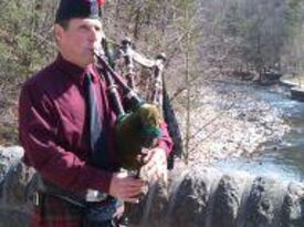 Kenneth Annand - Bagpiper - Newtown Square, PA - Hero Gallery 4