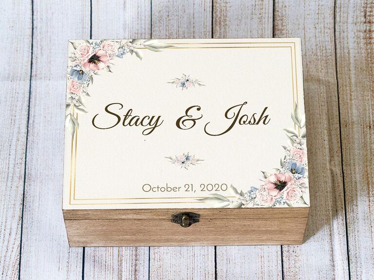 Wedding Keepsake Box  Wooden Card Box for Weddings – Meaningful Frames