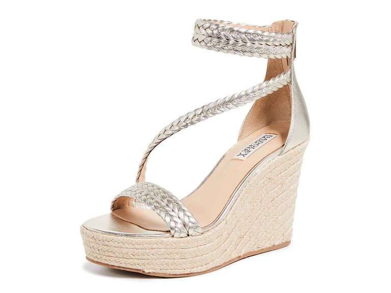 28 Beach Wedding Shoes That Are Stylish and Sand-Ready