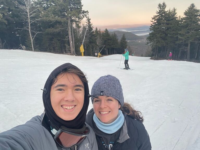 Caleb: We were back out in the beautiful state of Maine for Christmas! We stayed with her parents and enjoyed a good time together skiing, running, and enjoying a nice cold plunge in the ocean. 