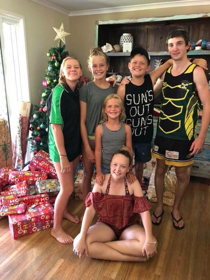 Kyle takes Sam to the Sunshine coast to experience her first McCarthy Christmas!