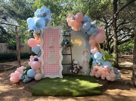 Lauraslloons - Balloon Decorator - Leander, TX - Hero Gallery 2
