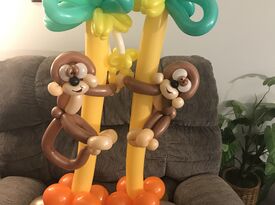 Magic and Balloons by Bowey - Balloon Twister - Pittsfield, MA - Hero Gallery 4