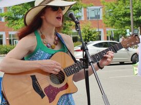 Alice Osborn - Acoustic Guitarist - Raleigh, NC - Hero Gallery 4