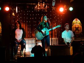 Amy Geis Music - Singer Guitarist - Provo, UT - Hero Gallery 3