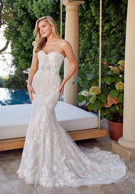 Style 2438 Angelina