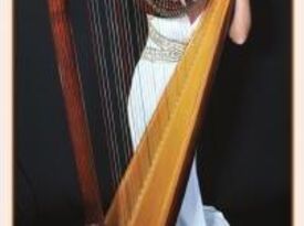 Julie - Harpist - Savannah, GA - Hero Gallery 1
