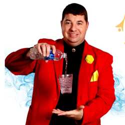 #1 Comedy Magician Joseph Young, profile image