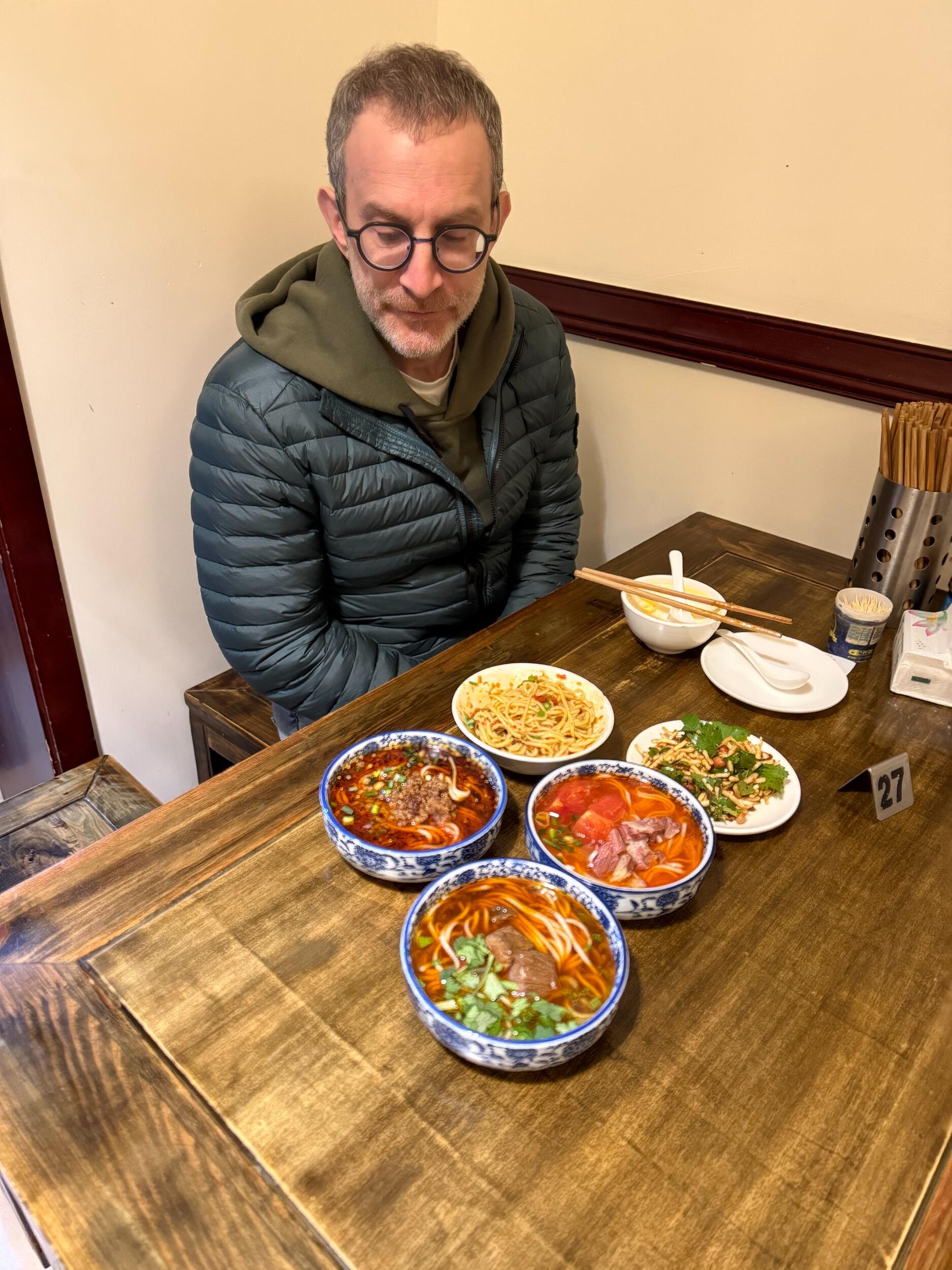 Lars became a Chinese noodle eating champion