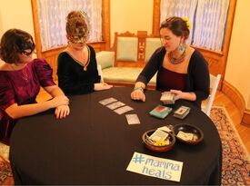 Barefoot Mamma - Tarot Card Reader - Omaha, NE - Hero Gallery 1