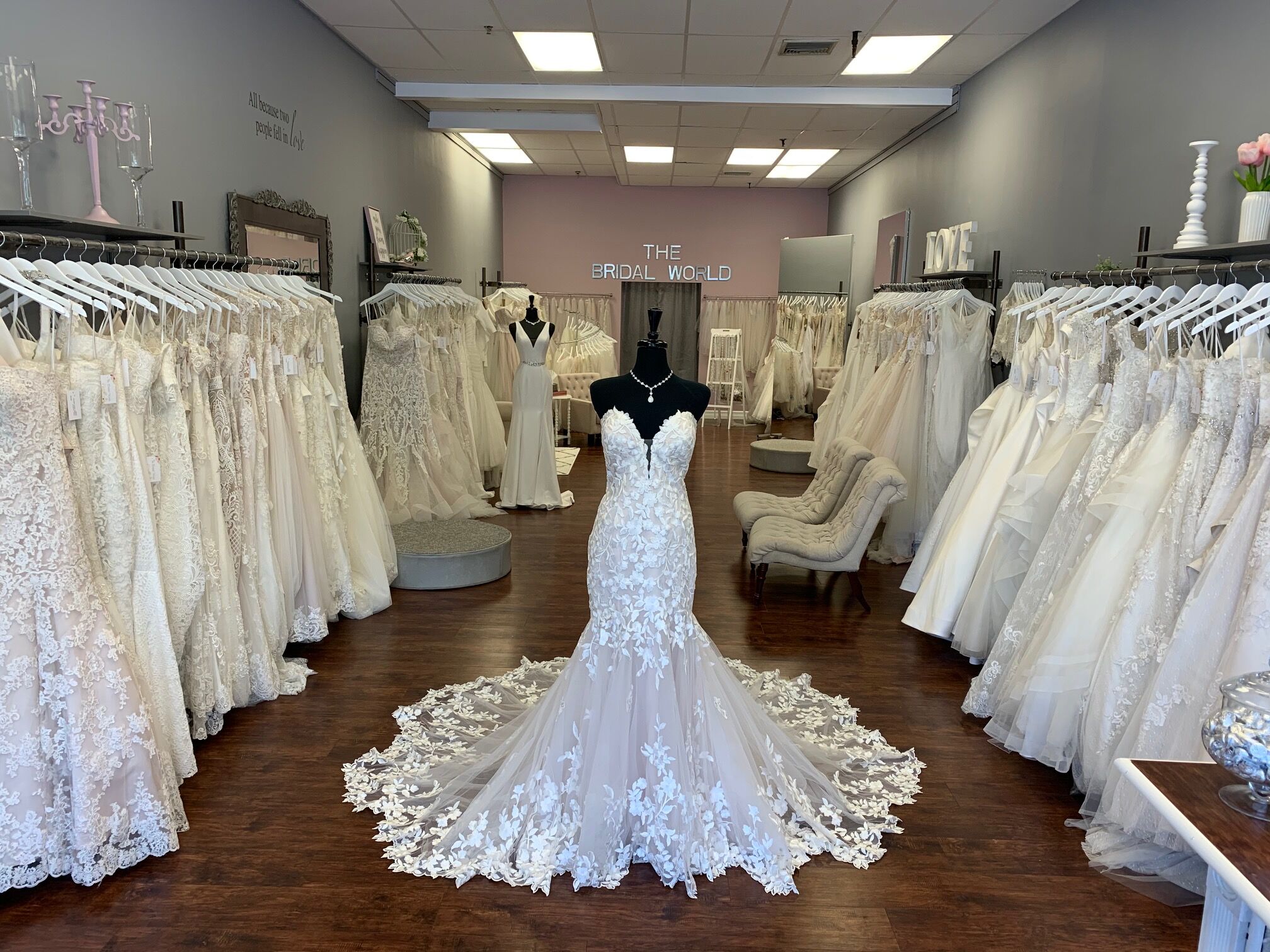 The Bridal World | Bridal Salons - The Knot
