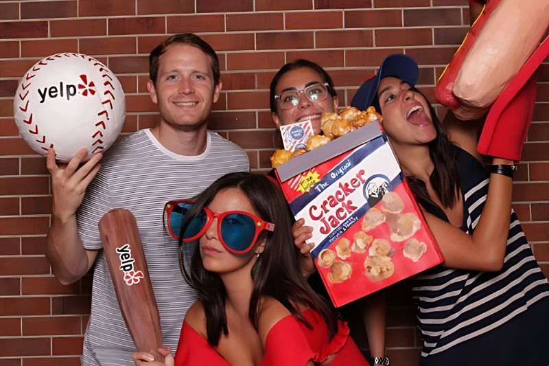baseball themed party - photo booth