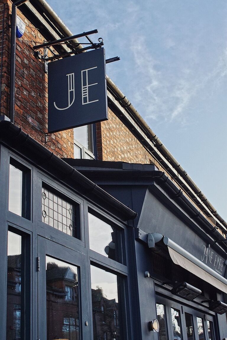 The Jane Eyre - Chorlton, 60 Beech Rd, Chorlton-cum-Hardy, Manchester, M21 9EG