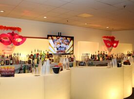 Party Waiters LLC - Bartender - New York City, NY - Hero Gallery 4