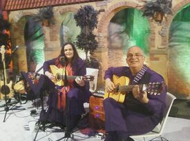 Fernandez + Kimball Spanish Guitars - Flamenco Duo - Chicago, IL - Hero Gallery 3