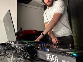 JCS Entertainment - DJ Juliano - DJ - Ontario, CA - Hero Gallery 1