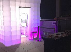 pixCbooth Photo Booth - Photo Booth - Pacifica, CA - Hero Gallery 2