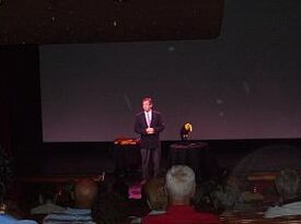 Male Breast Cancer Magician/Speaker-Khevin Barnes - Keynote Speaker - Vail, AZ - Hero Gallery 3