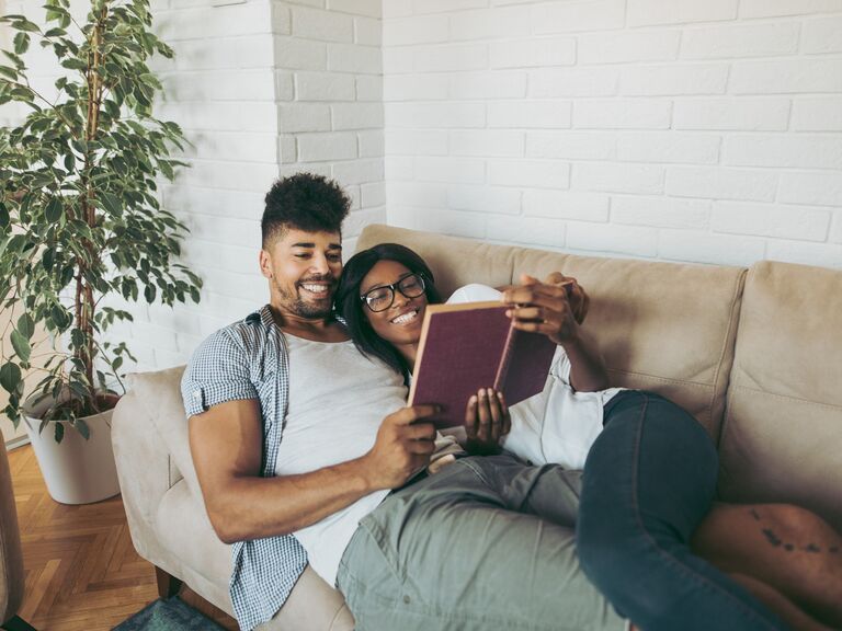 15 Actually Helpful Relationship Books You Need to Read
