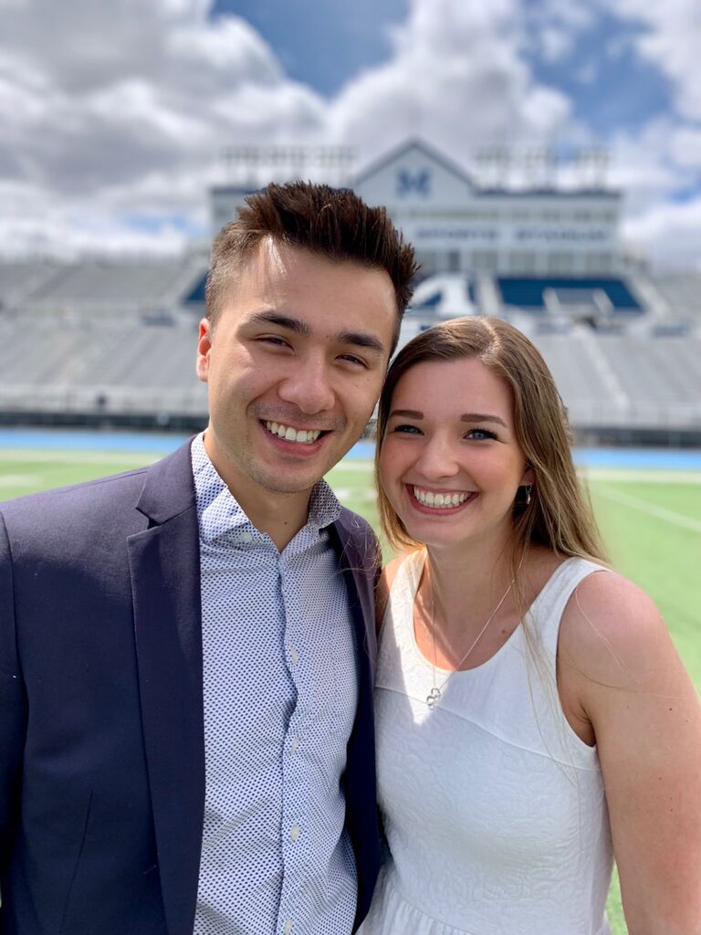 “Graduation” photos in the first months of the COVID-19 lockdown