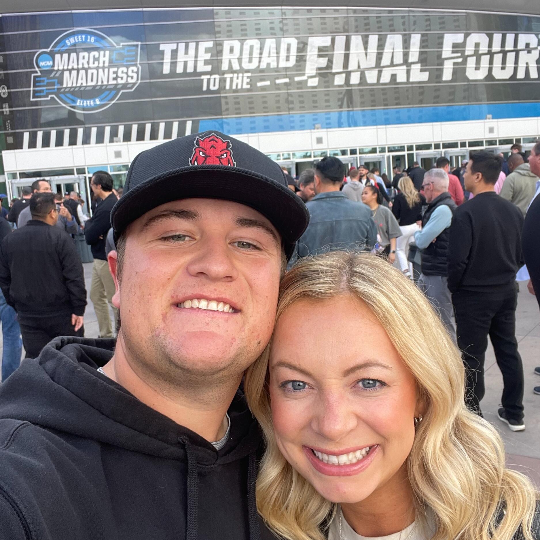 We went to Las Vegas to watch the hogs play in the sweet 16 against UConn!