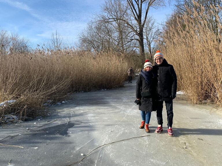 We took our first picture together in snowy Amsterdam :) //

Az első közös képünk a havas Amszterdamban készült :)