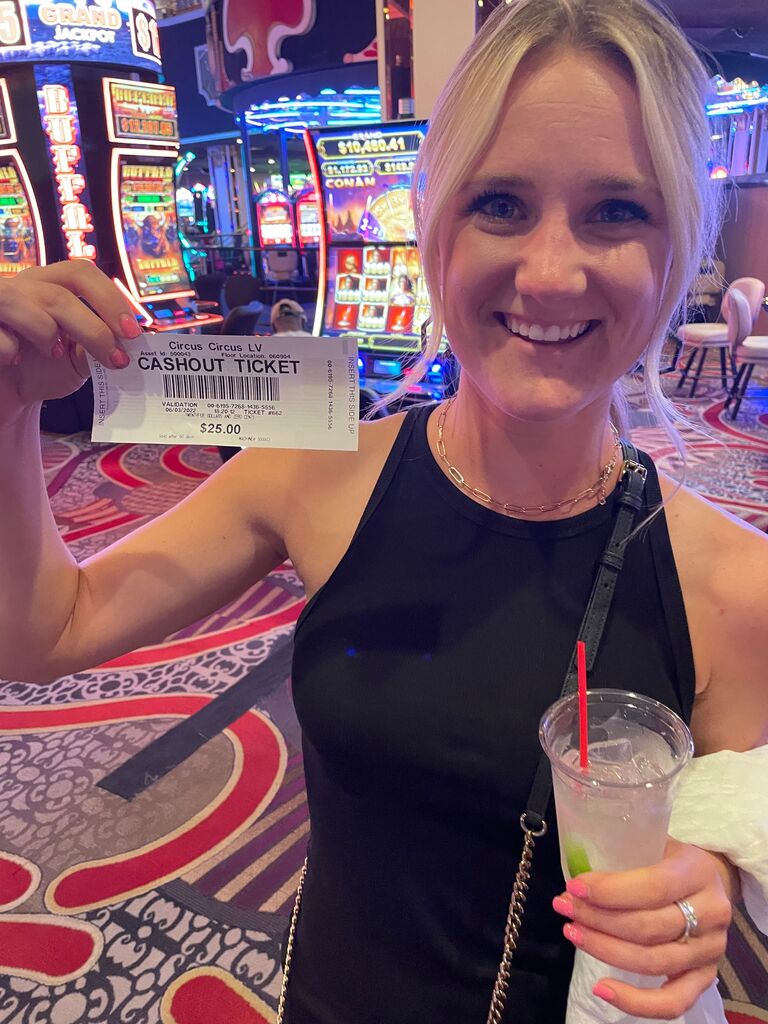 Kate and Brian take a trip to Las Vegas, with the help of Brian's sister Maura and her husband Nate, they have a great time taking in all the sights and sounds of the Sin City. Although Kate was the big winner, Brian knew he had already hit the jackpot by getting to have Kate by his side.