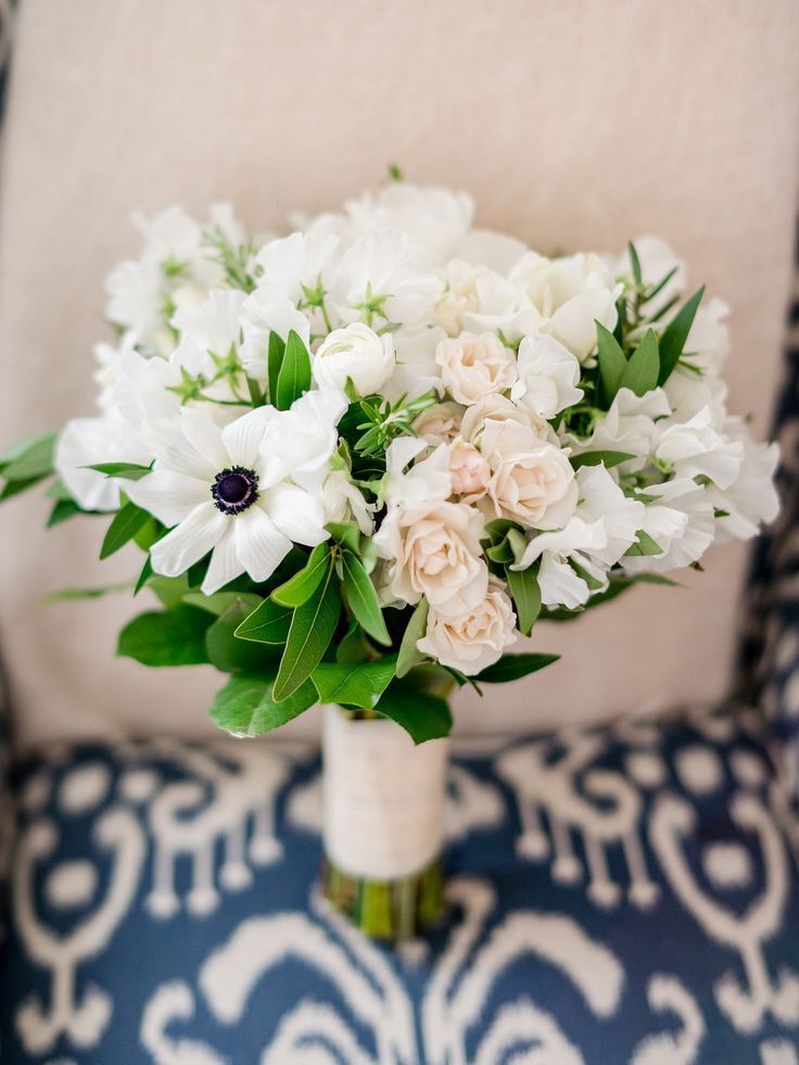 The Ultimate Guide to In-Season Winter Wedding Flowers