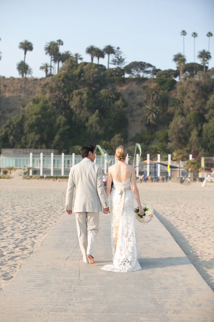 A Romantic Beach Wedding At The Marion Davies Beach House In Santa