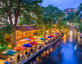 A gorgeous evening along the San Antonio Riverwalk