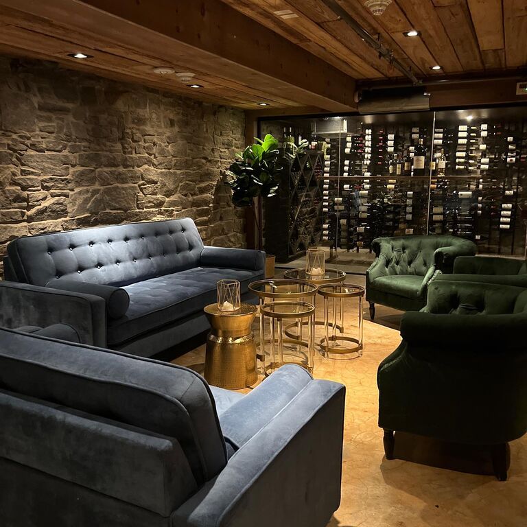 The Preston House & Hotel in Riverhead engagement party venue in Long Island