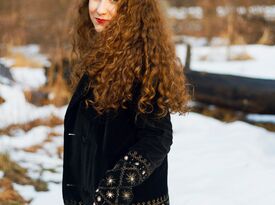 Brielle Liebman - Singer Guitarist - Brooklyn, NY - Hero Gallery 2