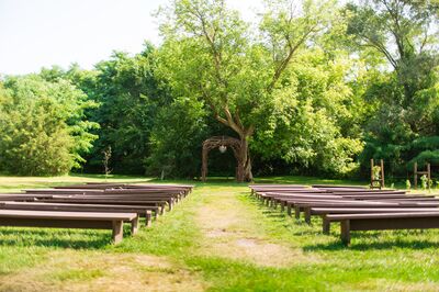 The 10 Best Cottage Grove, MN Wedding Venues - The Knot