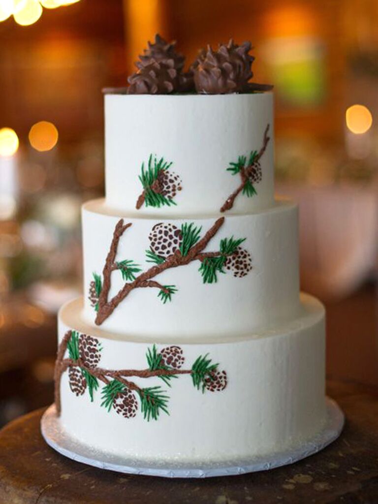 20 Gorgeous, Frosty Winter Wedding Cakes