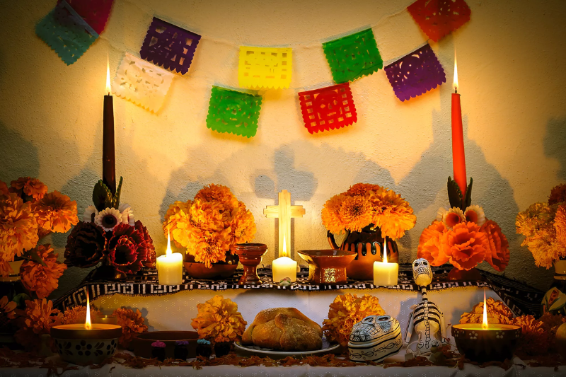 How to host a Dia de Los Muertos party - decorations