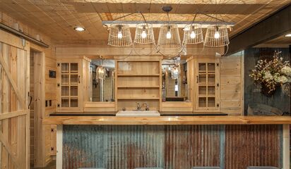 The Yellow Barn Reception Venues Olathe Ks