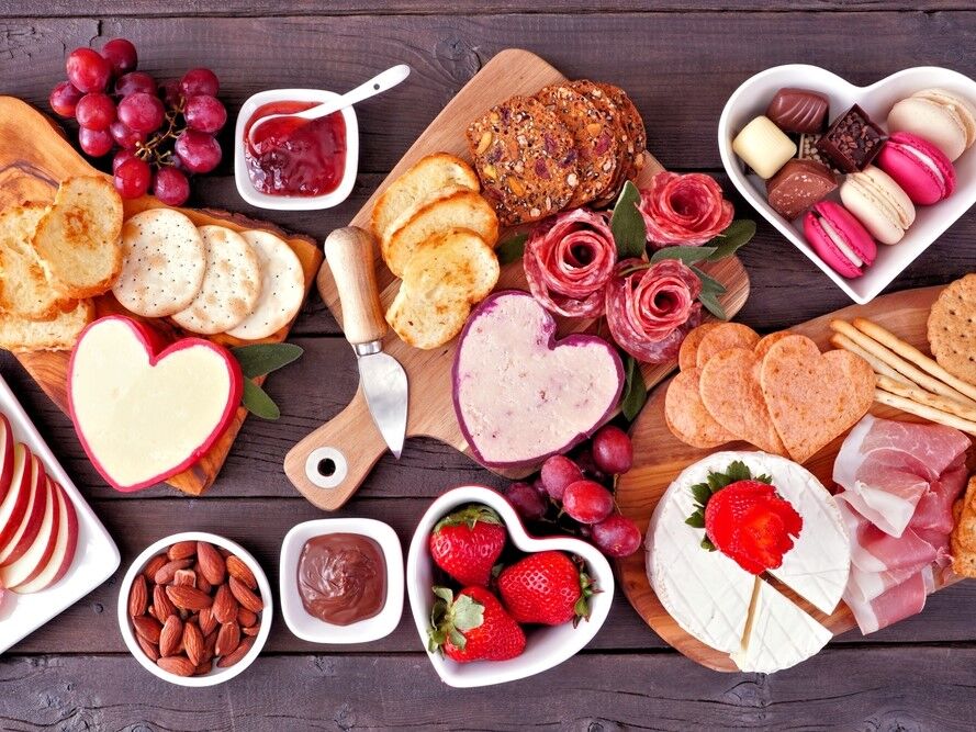 Heart-shaped grazing board for events