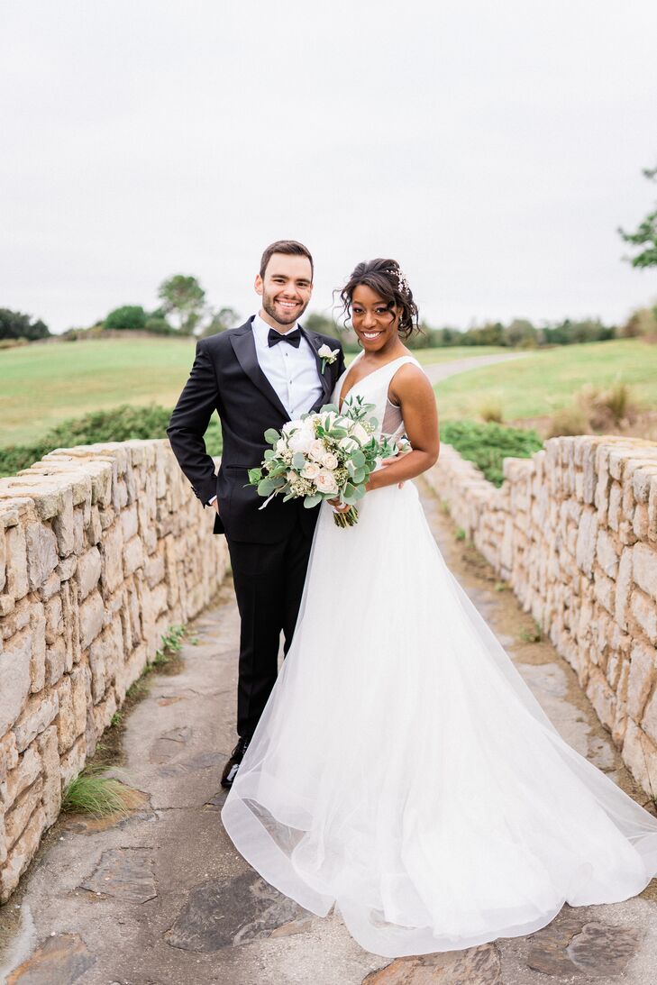 Bride And Groom Portraits At The Royal Crest Room In St Cloud Florida