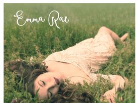 Emma Rae - Singing Pianist - Stamford, CT - Hero Gallery 1