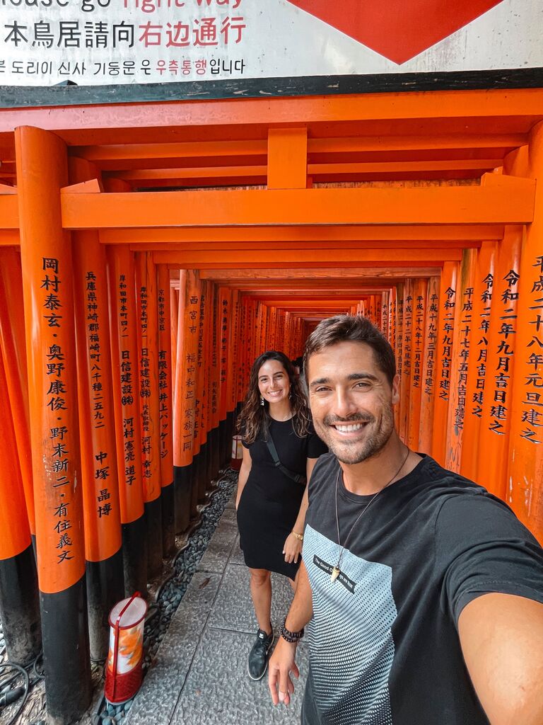 1 week in Japan! We visited Tokyo, Kyoto, and Hiroshima, saw some of the most incredible and oldest temples and shrines in the world, and brought back way more chopsticks than we could ever use