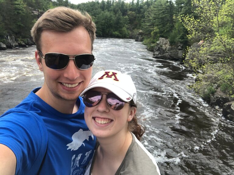 Their first date was Applebees in May of 2018. They hit it off right away and immediately bonded over their love of drugs. Brandon quickly asked for a second date, in fact, he asked Samantha for another date before the day was over. Over that summer, they grew closer and officially started dating on July 3rd, 2018. At the end of the summer it was back to school and they started a distance relationship for the next couple years. There were lots of facetimes and phone calls over months as well as many miles driven between Minnesota and Illinois. Over that time they celebrated birthdays, went apple picking, fishing and Twins games. 