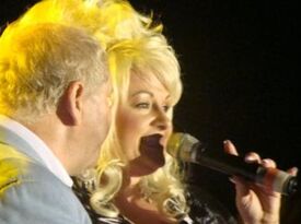 Wynonah Dove Bush - Dolly Parton Impersonator - Lebanon, VA - Hero Gallery 3