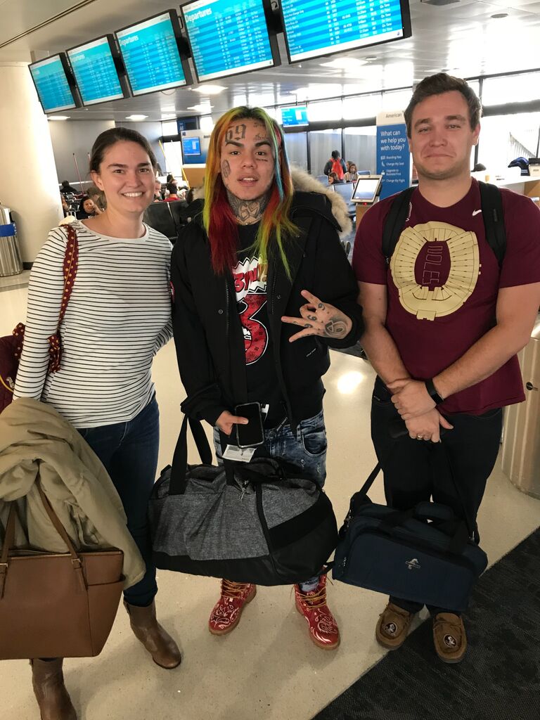Airport in Huston on the way to Lake Tahoe