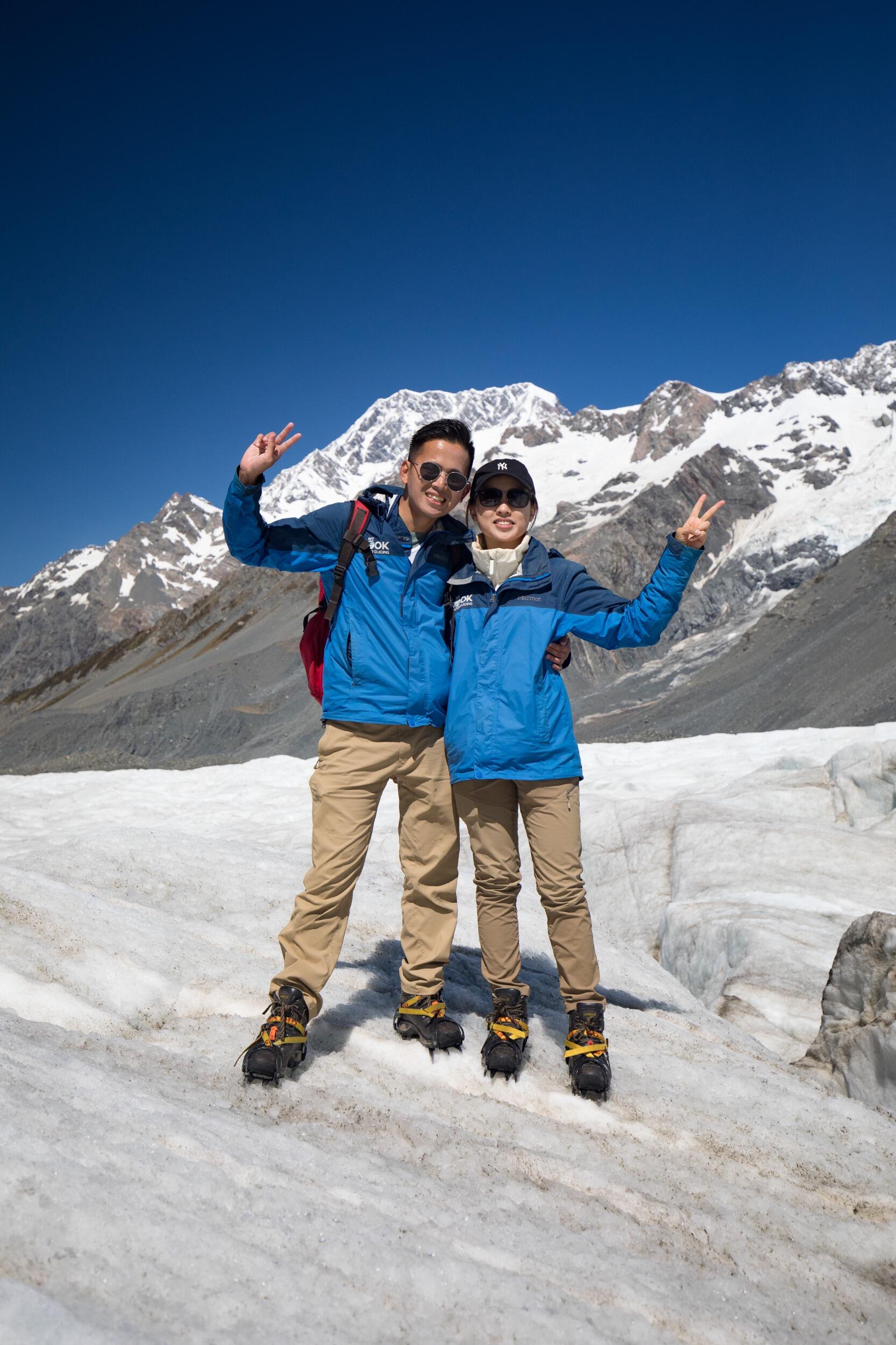 Glacier guiding on Mount Cook 🏔️