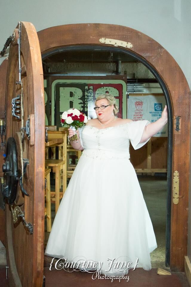 Luxe Bridal- Plus Size Couture - Eagan, MN