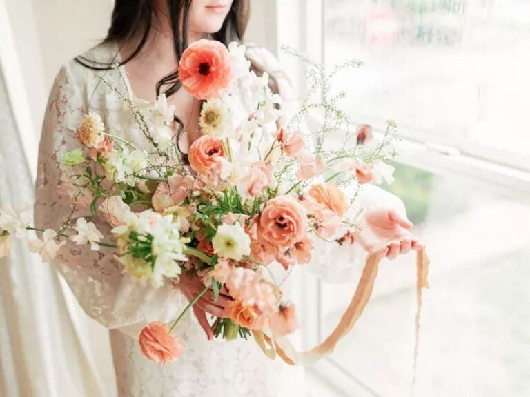 Dusty Rose Wedding: 29 Popular Ideas + FAQs  Rose gold wedding flowers,  Gold wedding flowers, Fall wedding bouquets