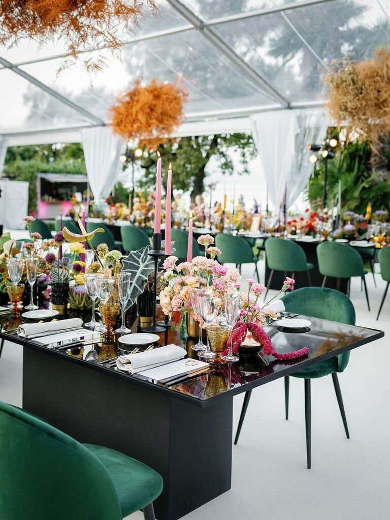 Multilevel funky florals